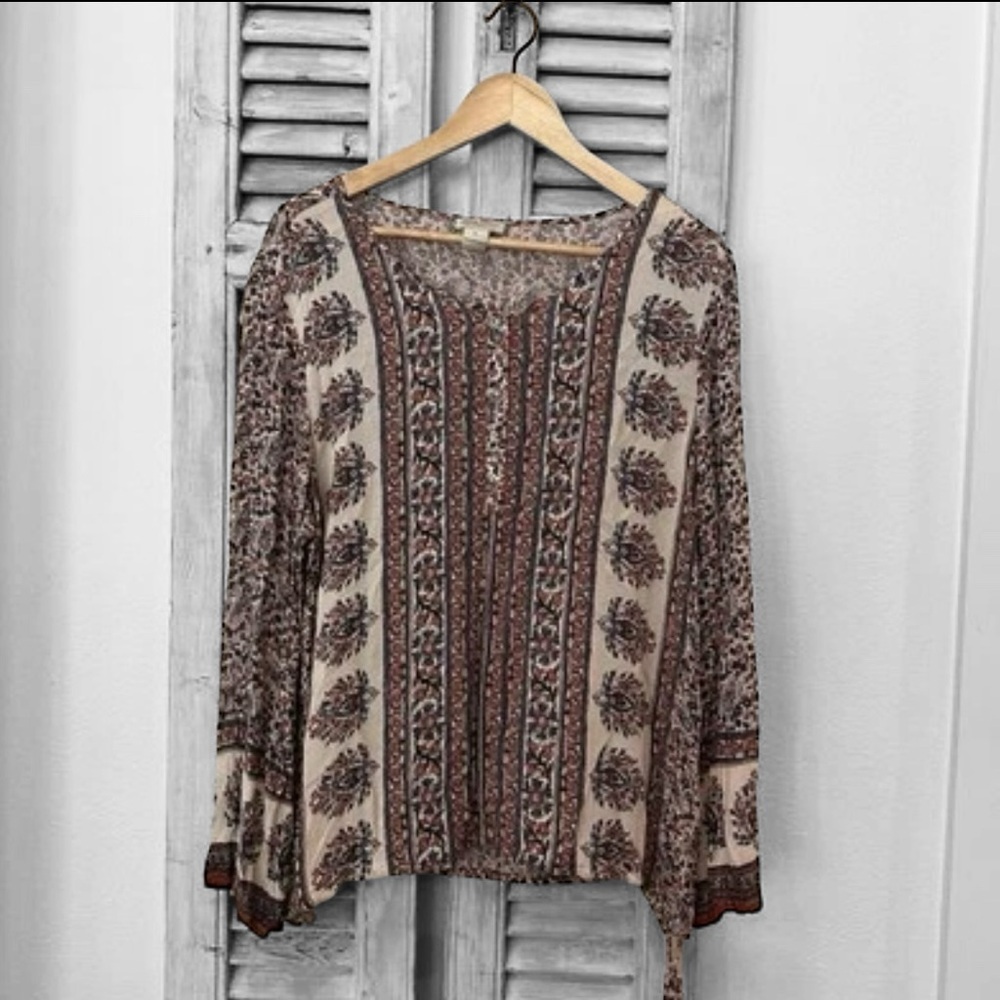 Floral Print Long Sleeve Top
